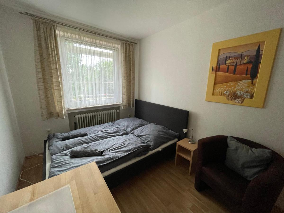 Schoenes Einfaches Zimmer In Olsztyn Bagian luar foto