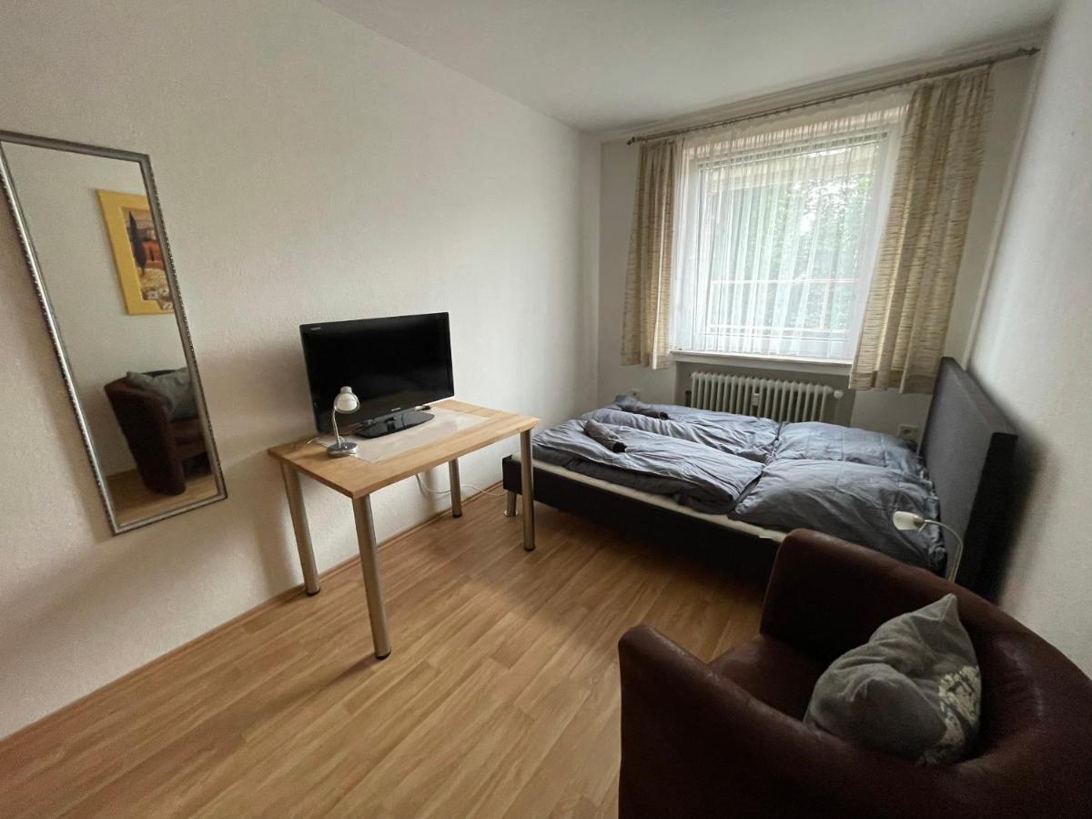 Schoenes Einfaches Zimmer In Olsztyn Bagian luar foto